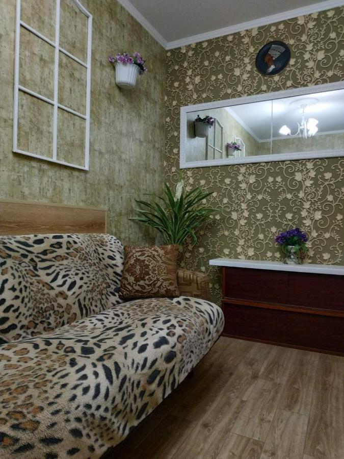 Апартаменти В Новому Будинку В Самому Центрi Khmelʼnytsʼkyy Extérieur photo
